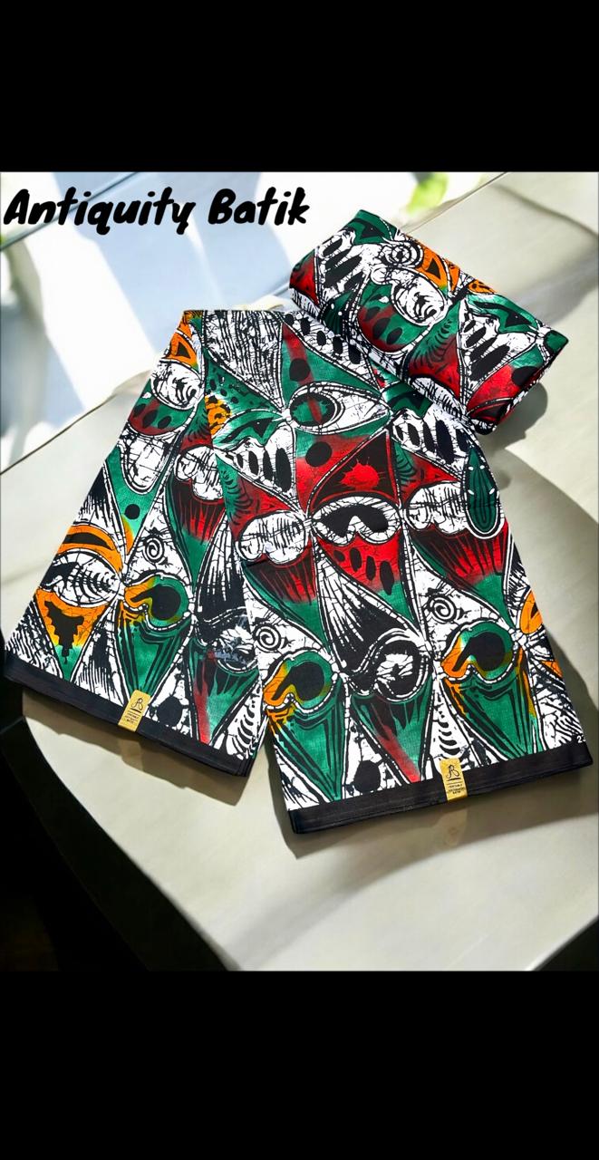 High-Quality African Batik Wax Fabric – Limited Edition Print – 6 Yards