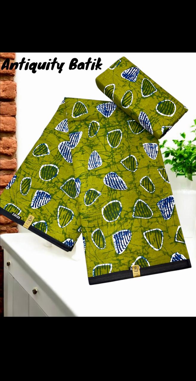 High-Quality African Batik Wax Fabric – Limited Edition Print – 6 Yards